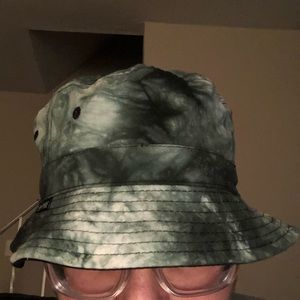 Empyre bucket hat